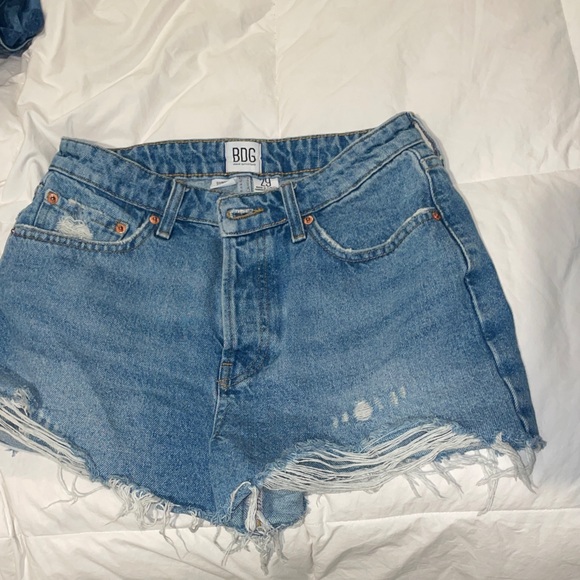 BDG Summer Cut off denim short - Picture 1 of 3